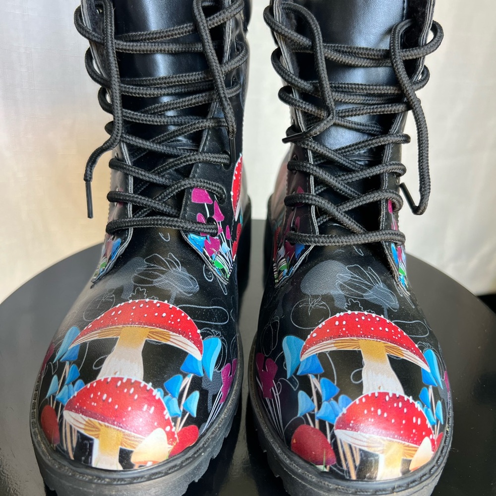 Colorful Mushroom Print Women's Boots